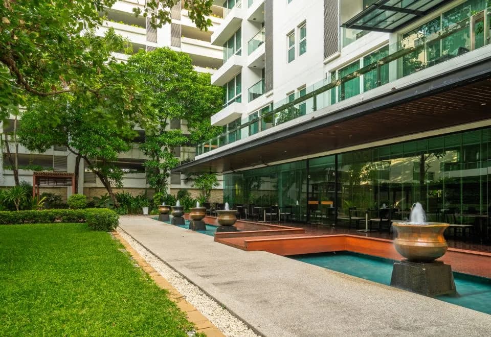 Shama Petchburi 47 Bangkok