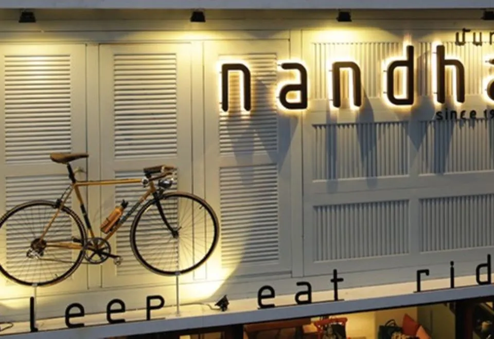Nandha Hotel