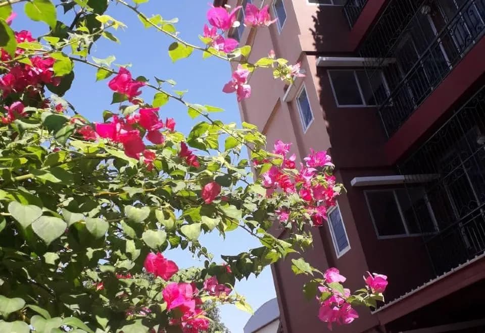 Baan Khun Mae Apartment