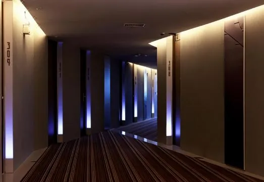 Nine Forty One Hotel