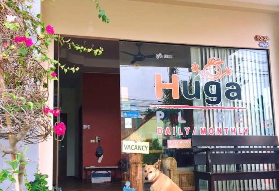 Huga Place
