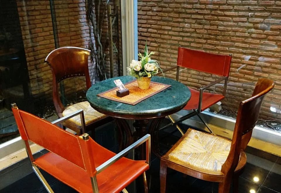 Silom Convent Garden