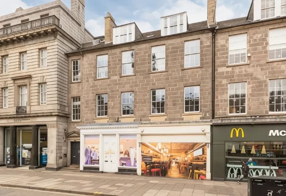Destiny Scotland - Princes Street Residence