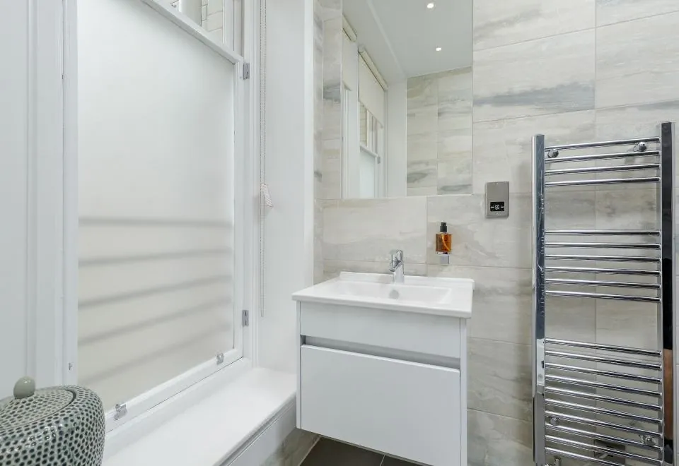 Destiny Scotland - Princes Street Residence