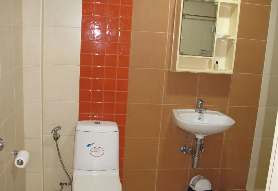 Suriwongse Hotel