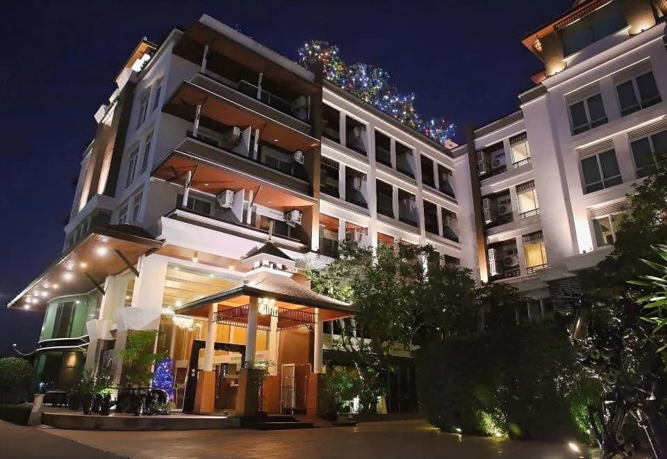 Suvarnabhumi Suite Hotel