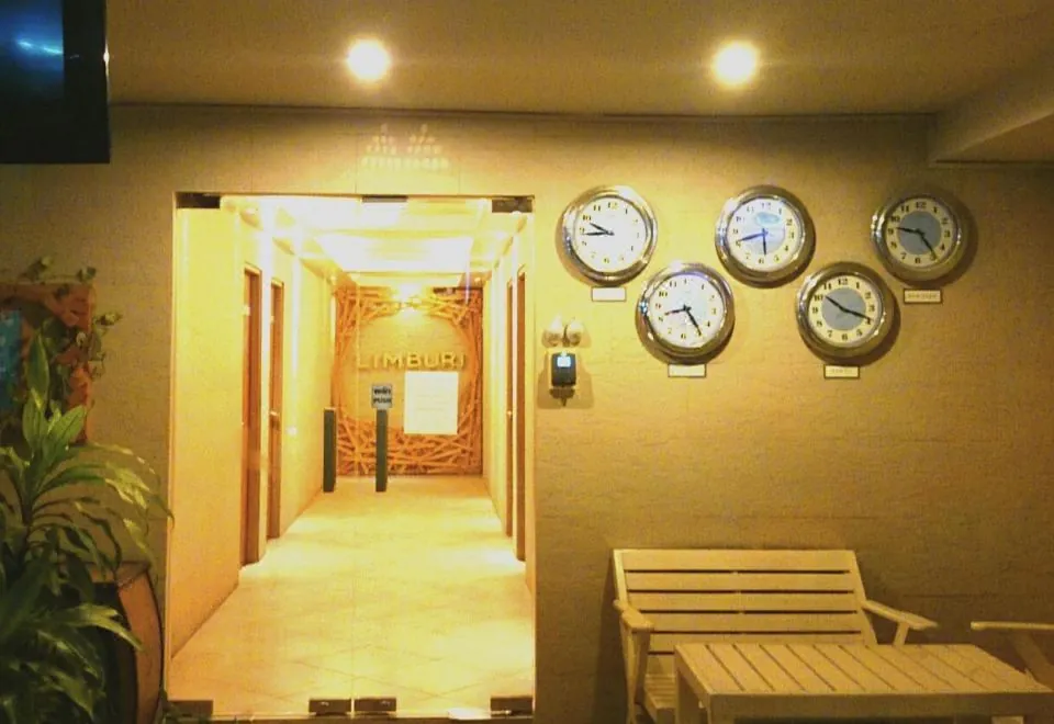 Limburi Hometel