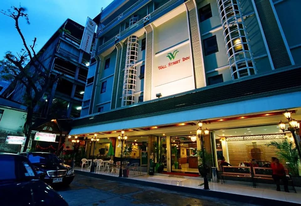 Wall Street Inn, Bangkok