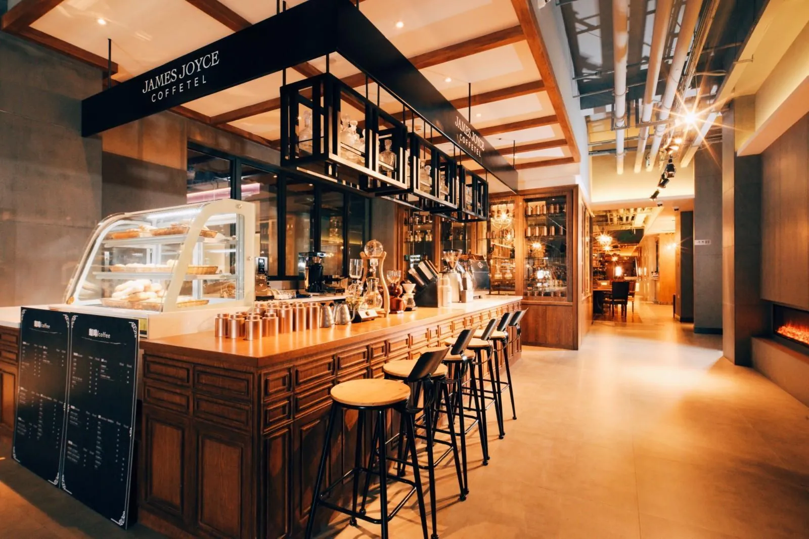 James Joyce Coffetel (Shanghai New International Expo Center flagship)