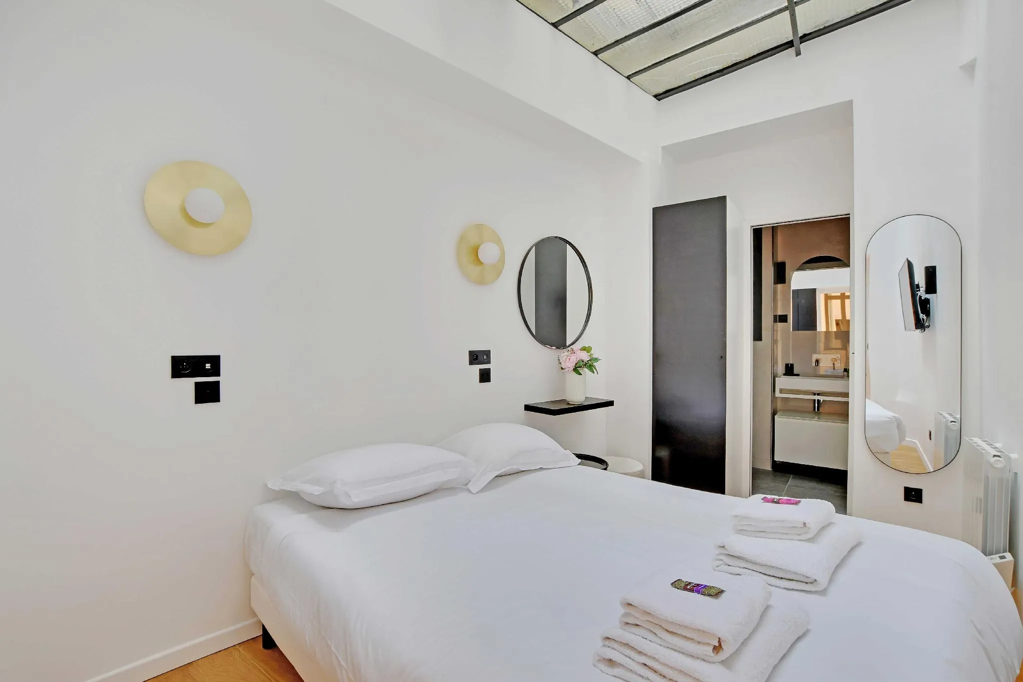 Sublime apartment - 2BR/6P - Rue des Martyrs - Op