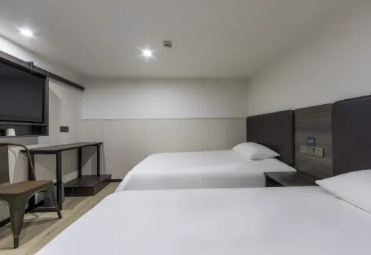 Hi inn（Shanghai PujianRoad store)