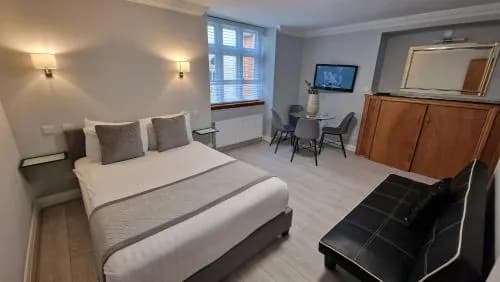 Aspen Serviced Apartments
