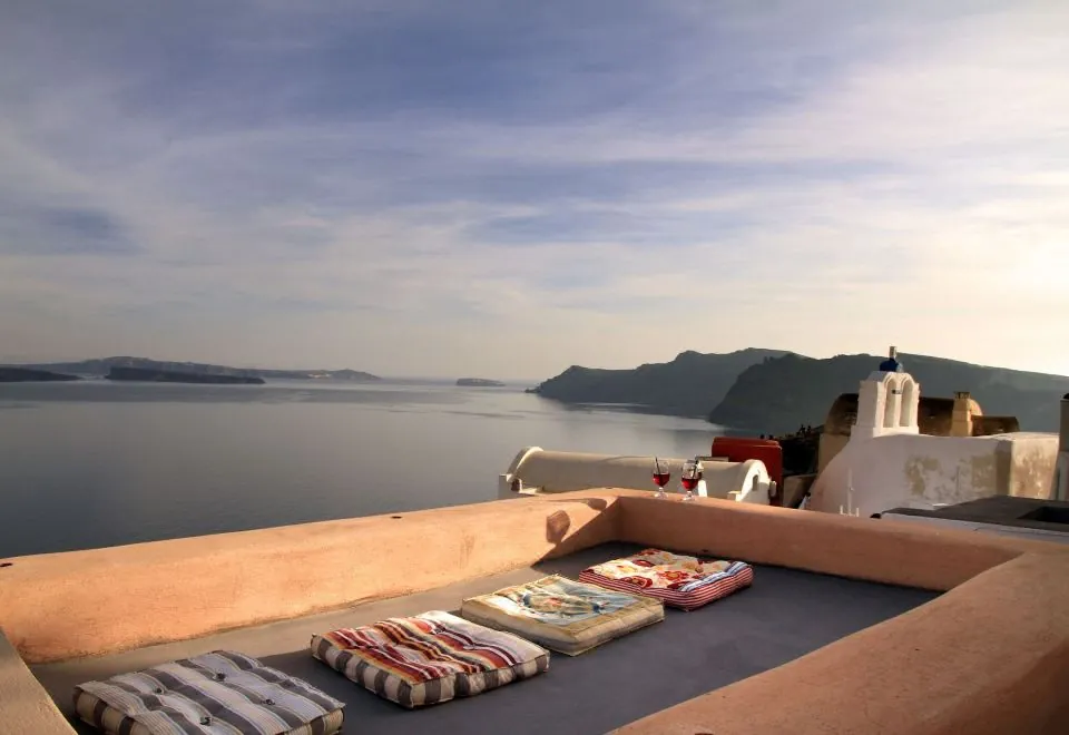 Alafouzou Cave Loft