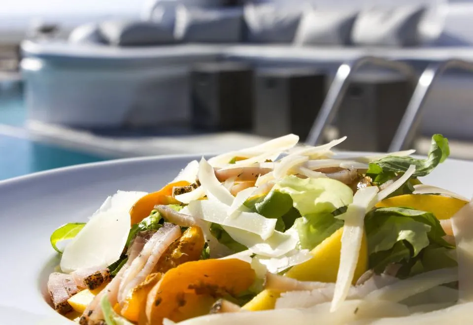 Flaskos Suites and More