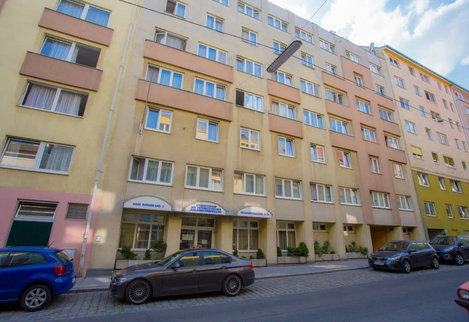 MyNext - Westbahnhof Hostel One