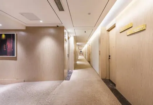 Lishe International Apartment (Shanghai Huaihai Middle Road)
