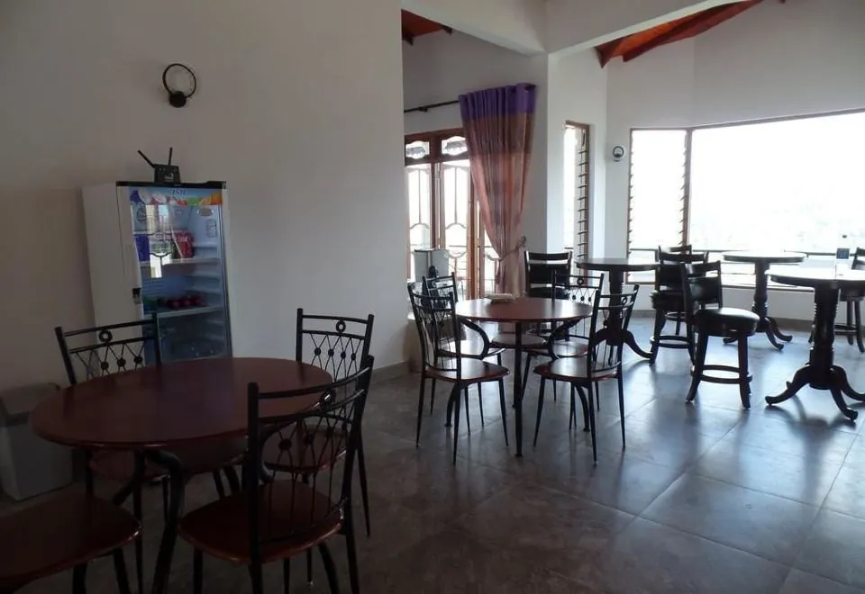 Kandyan Bluestar Villa