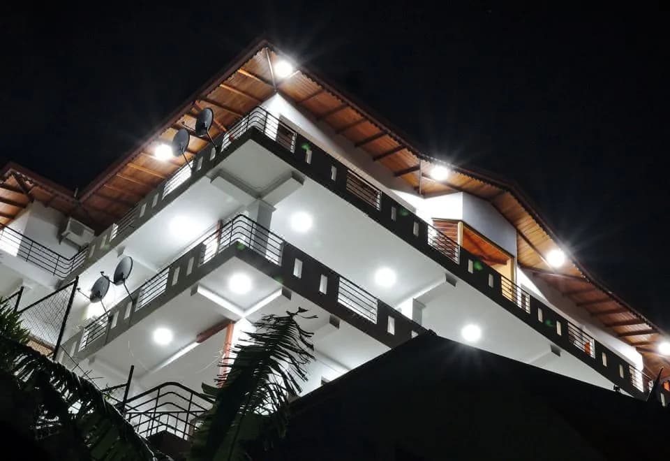Kandyan Bluestar Villa