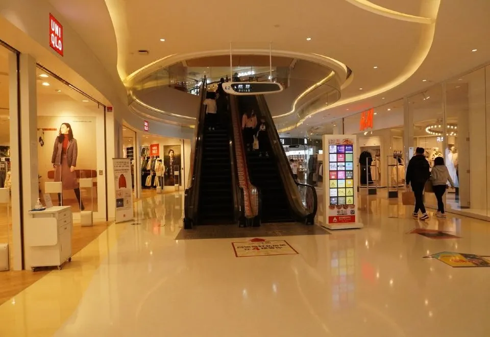 Cloudy International Aaprtment(Beijing Road Jiedeng Metropolis Store)