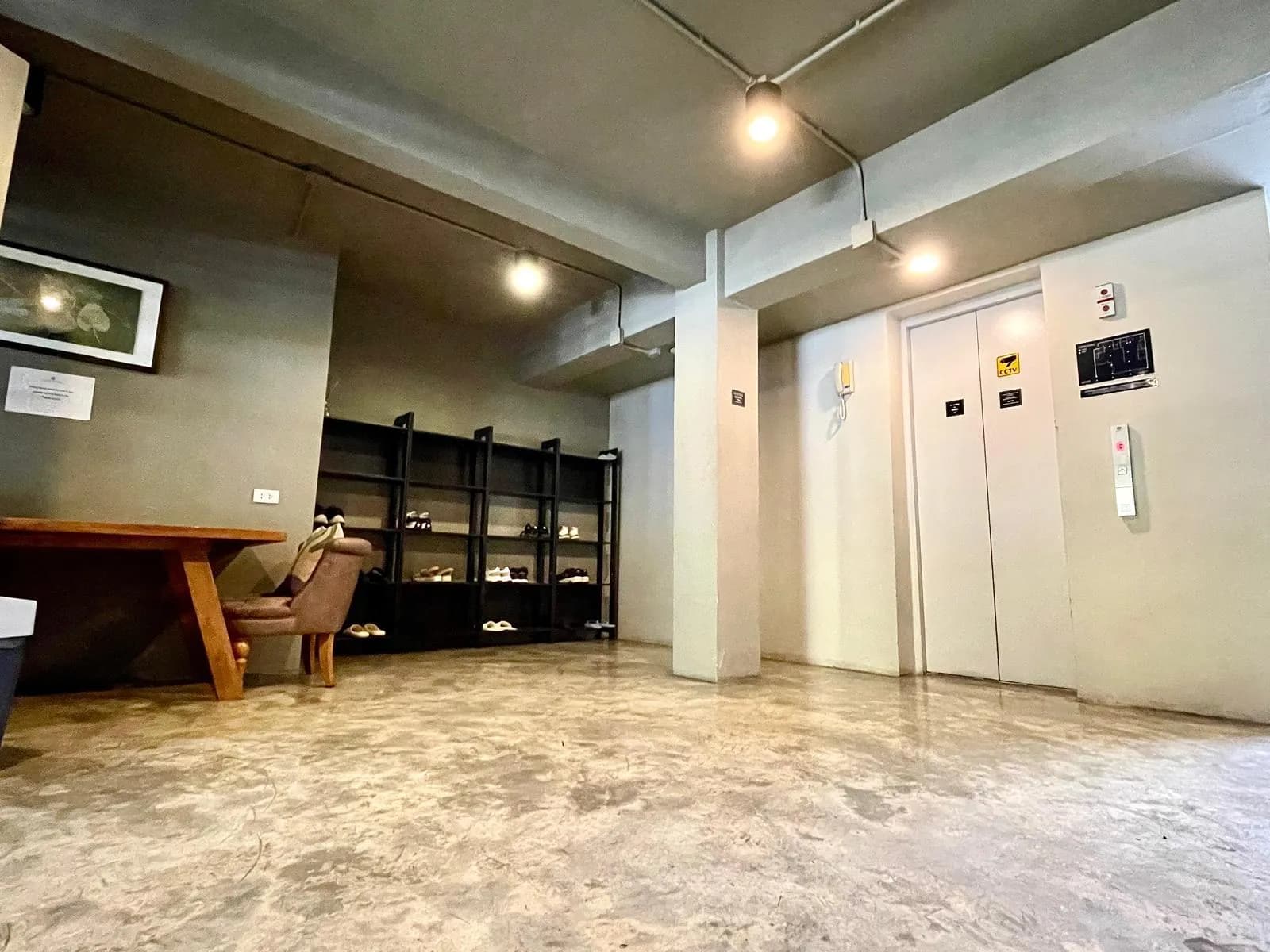 Dancenter The Spades Hostel