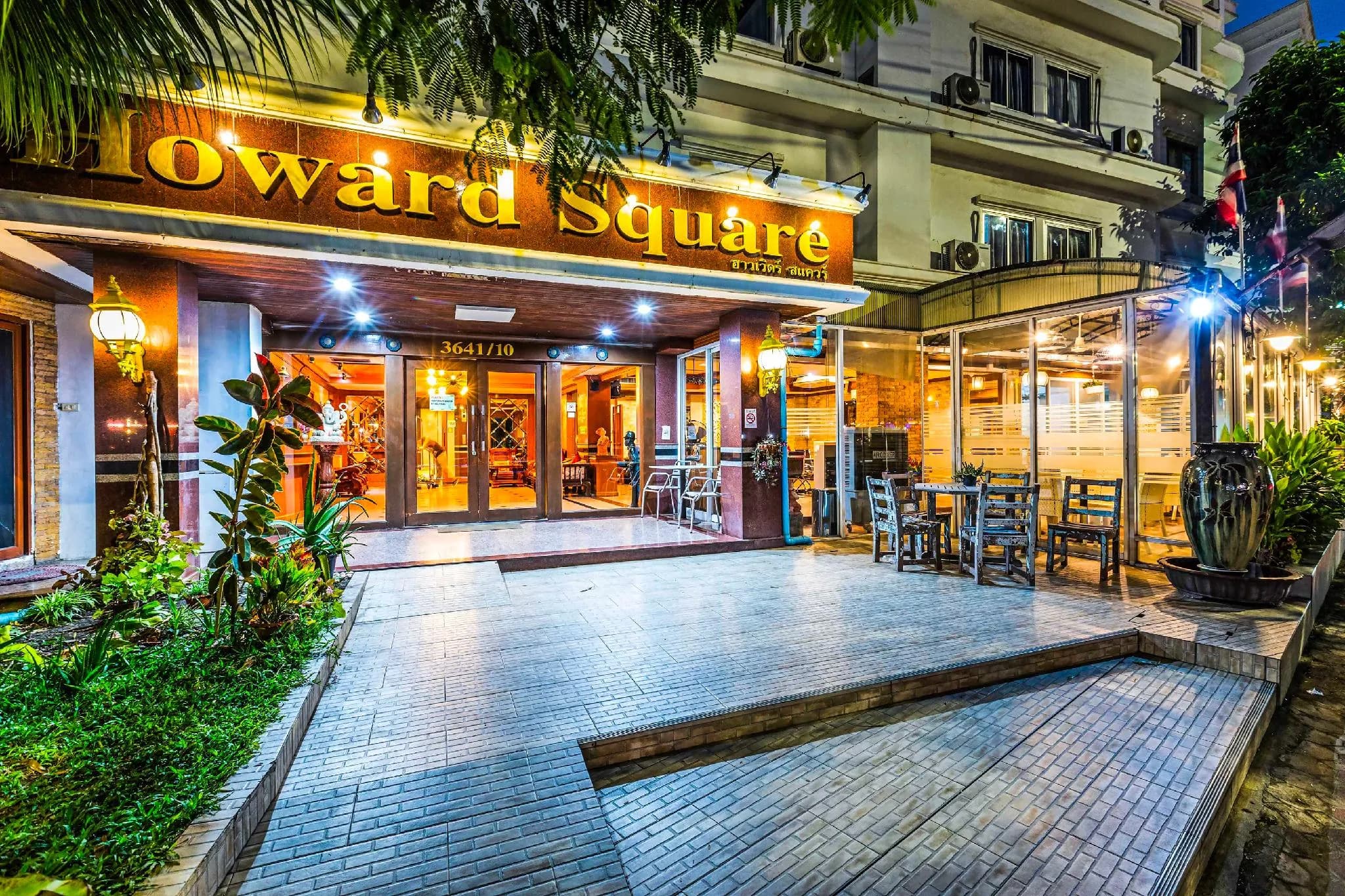 Dancenter Howard Square Boutique Hotel