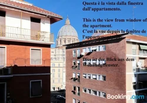 Di Fronte Alla Cupola
