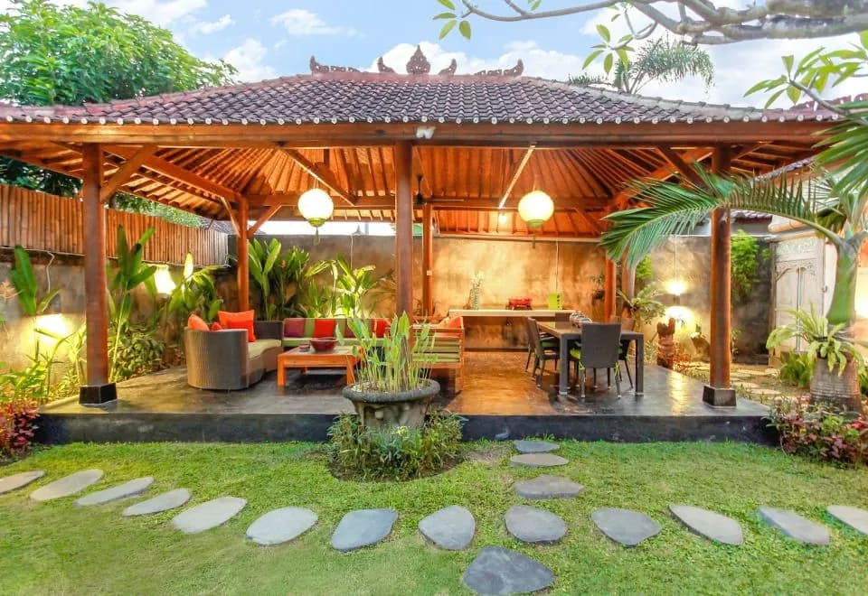 Villa Bali Caviar