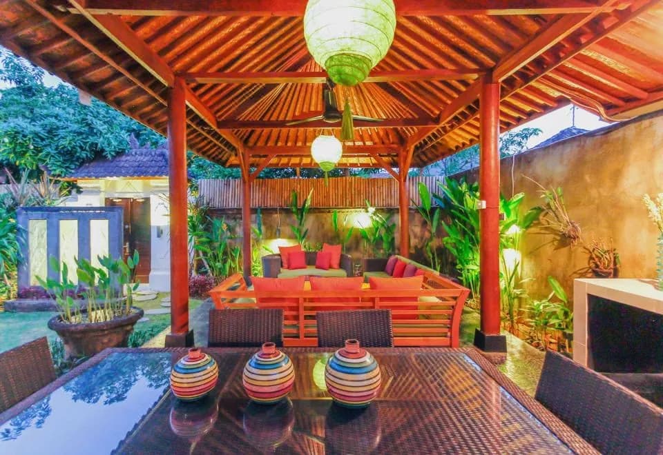 Villa Bali Caviar