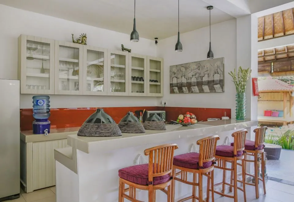 Villa Bali Caviar
