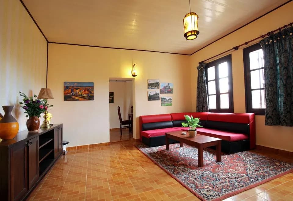 Dalat Train Villa