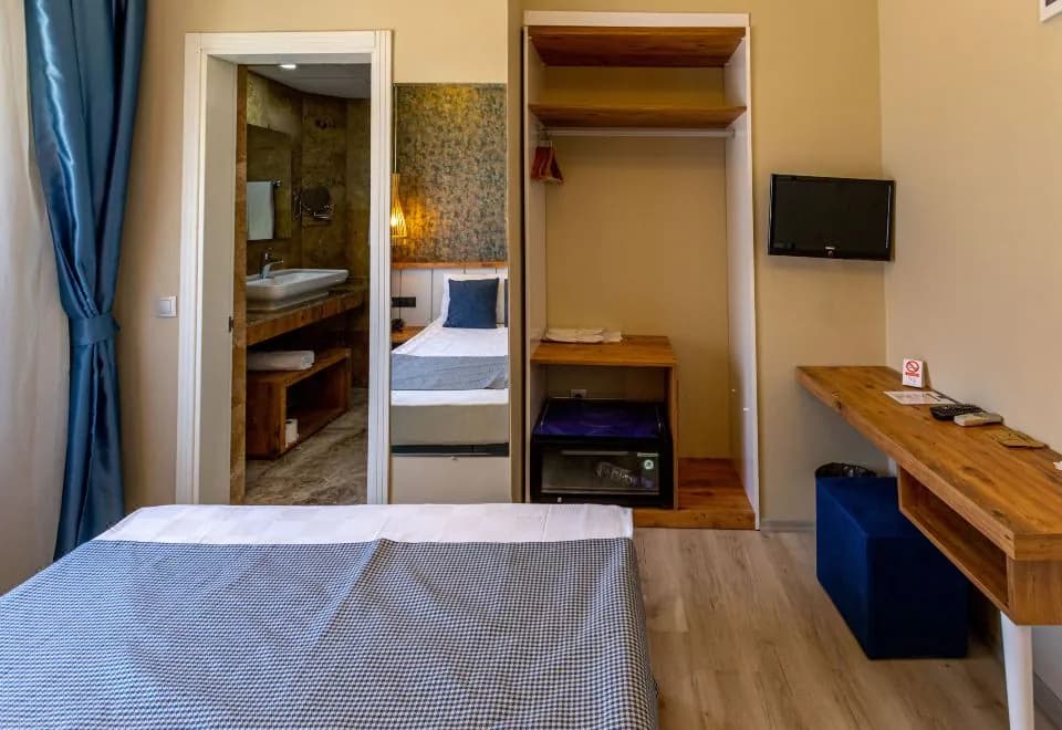 DER INN HOTEL
