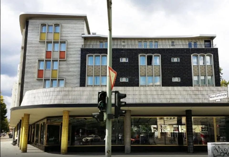 Quentin Boutique Hotel