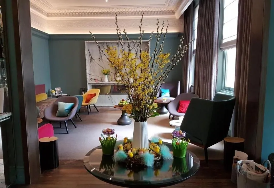Signature Townhouse Hyde Park
