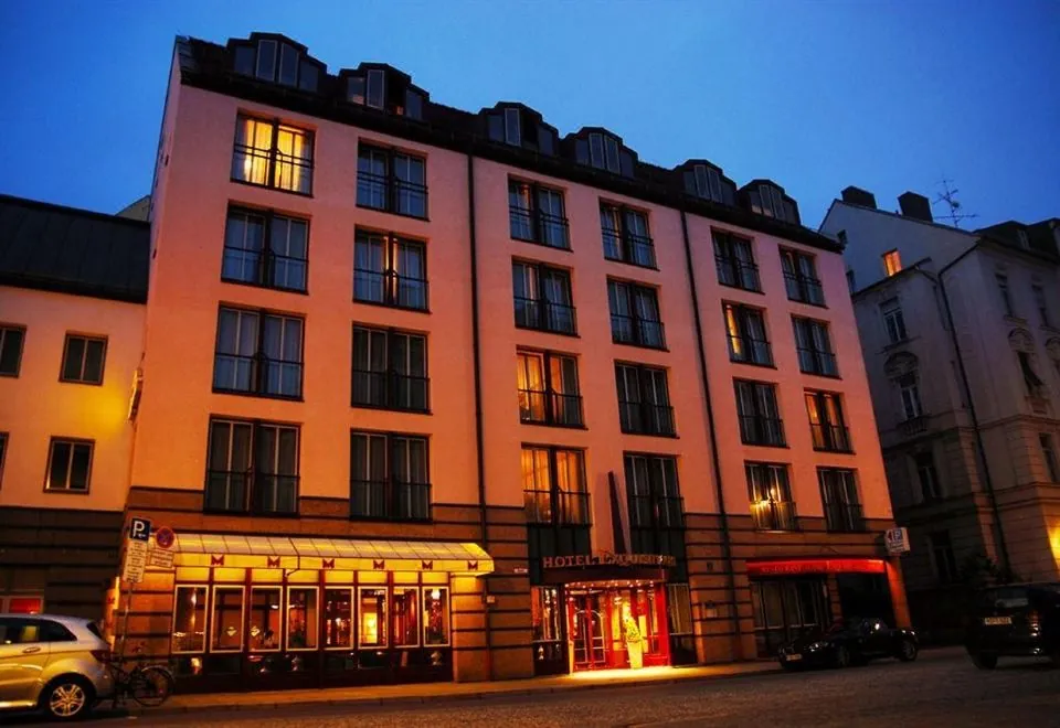 Hotel Exquisit