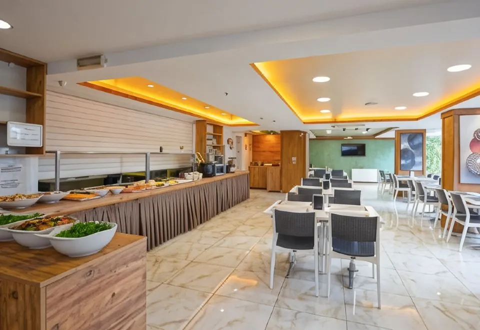 Citrus Park Hotel