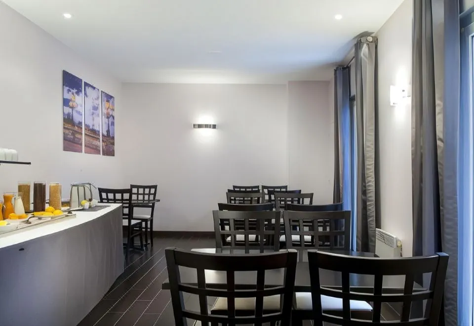 Timhotel Invalides Eiffel