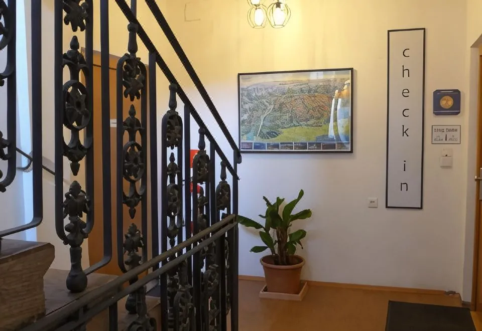 Pension Stoi Budget Guesthouse