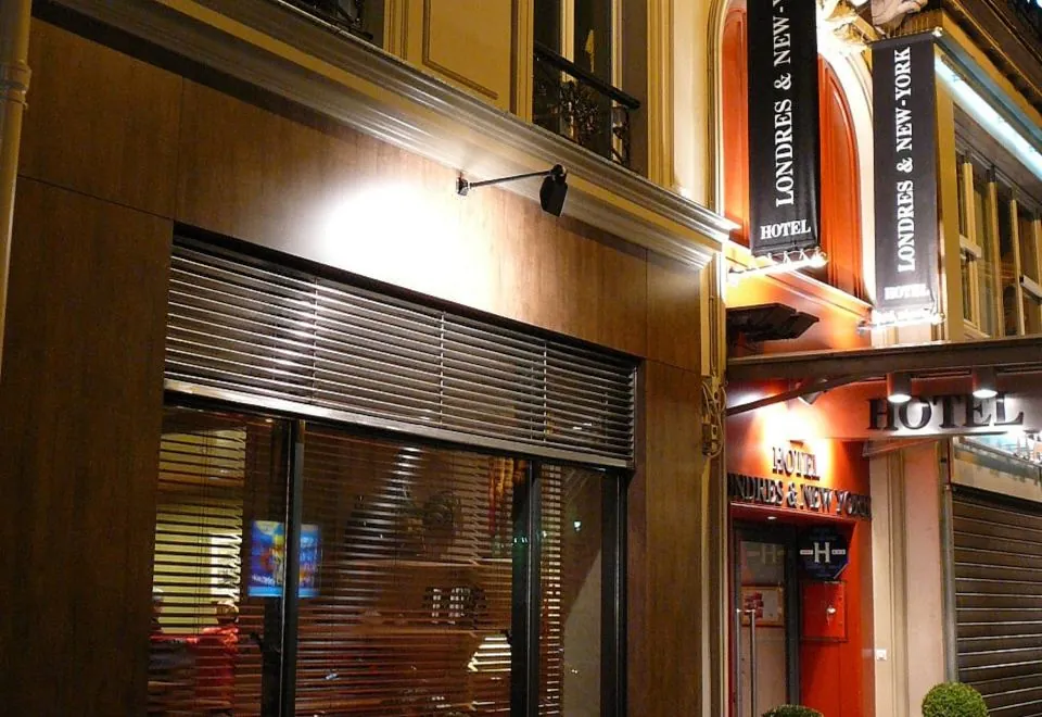 Hôtel Londres et New York - les Collectionneurs
