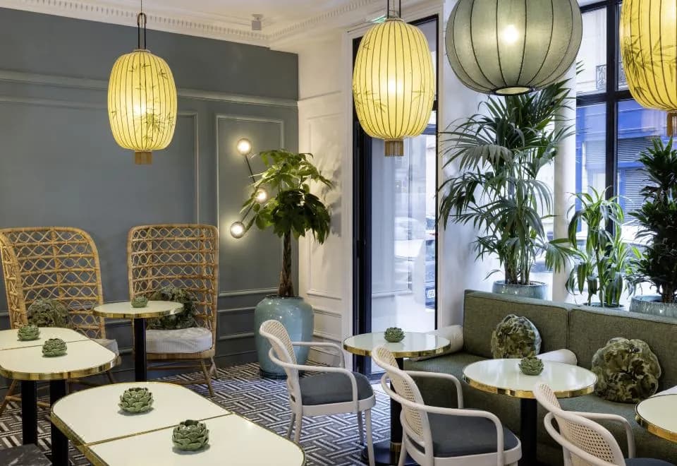 HOTEL LE LAVOISIER Paris