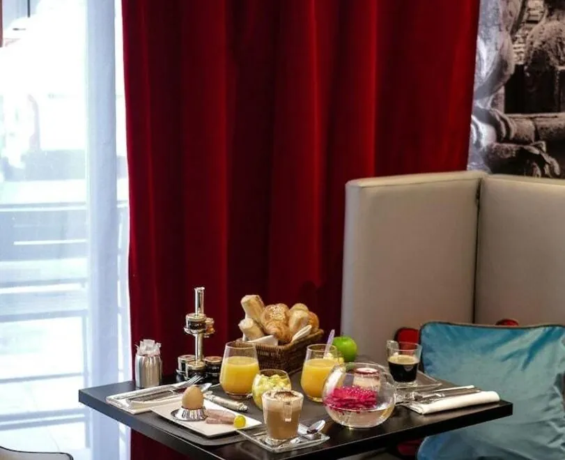 L'Empire Paris