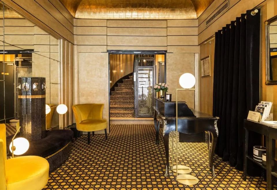 Hotel Mathis Elysées