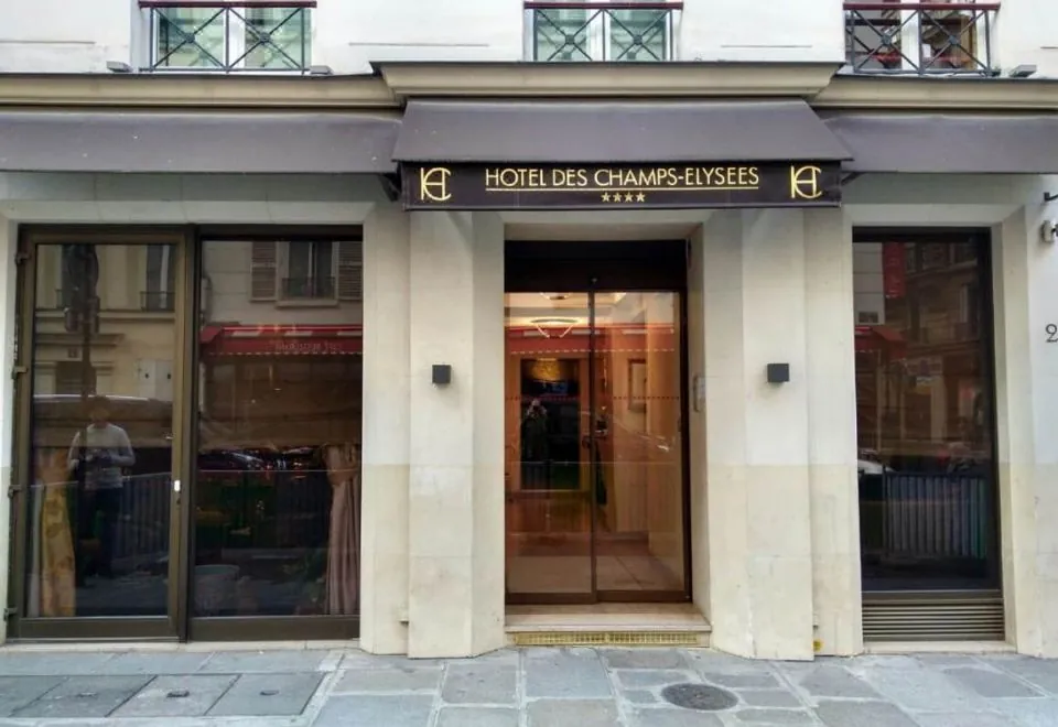 Hôtel des Champs-Elysées
