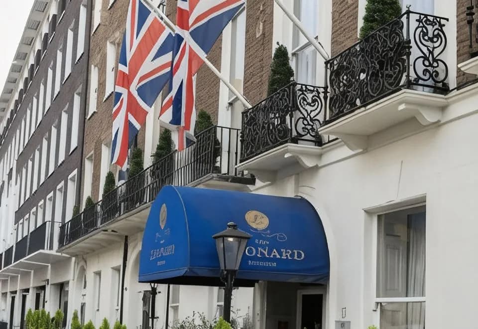 The Leonard Hotel