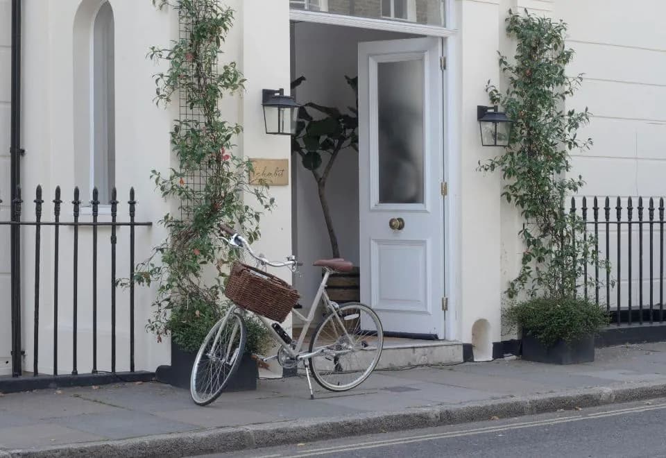 Inhabit, Southwick Street