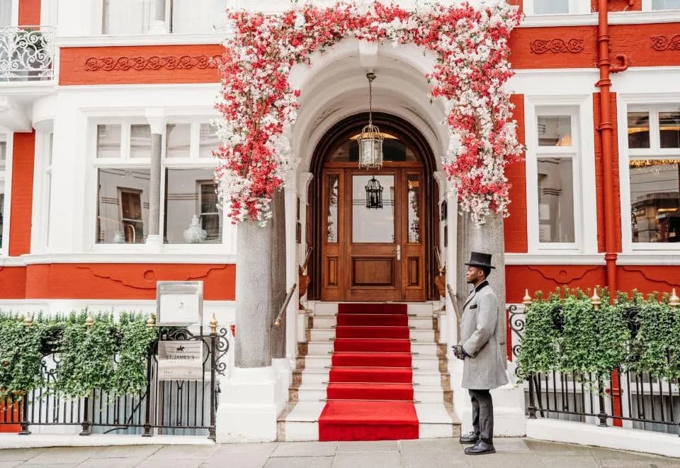 St James Hotel & Club Mayfair