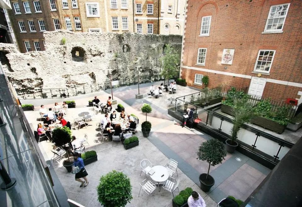 Leonardo Royal Hotel London City - Tower of London