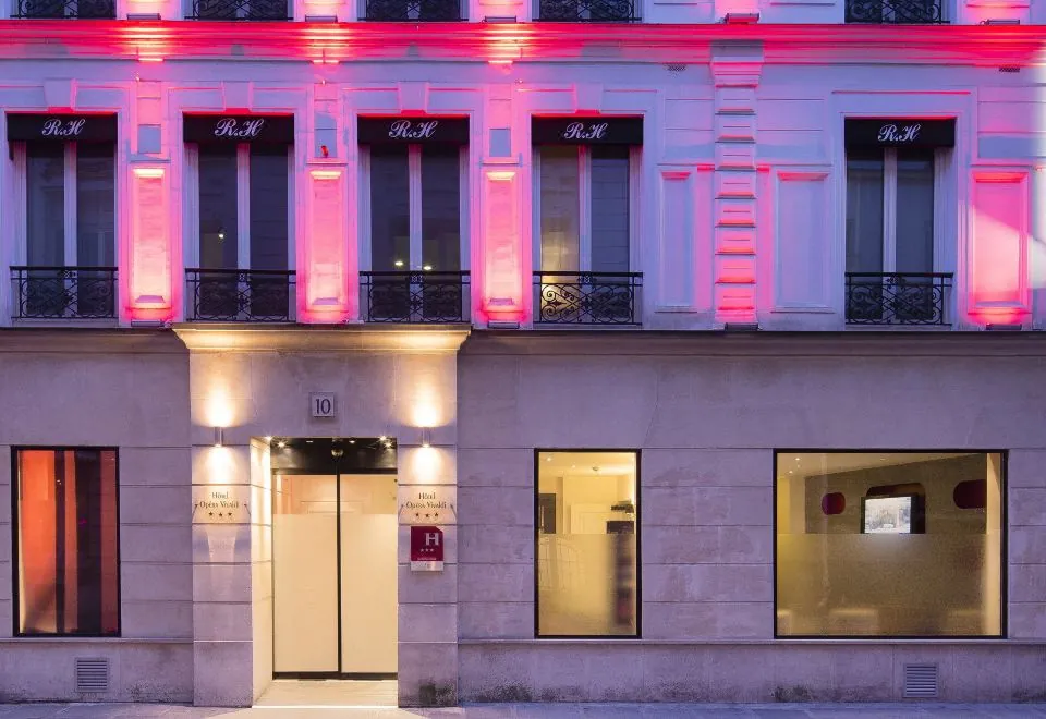 Hotel 10 Opera