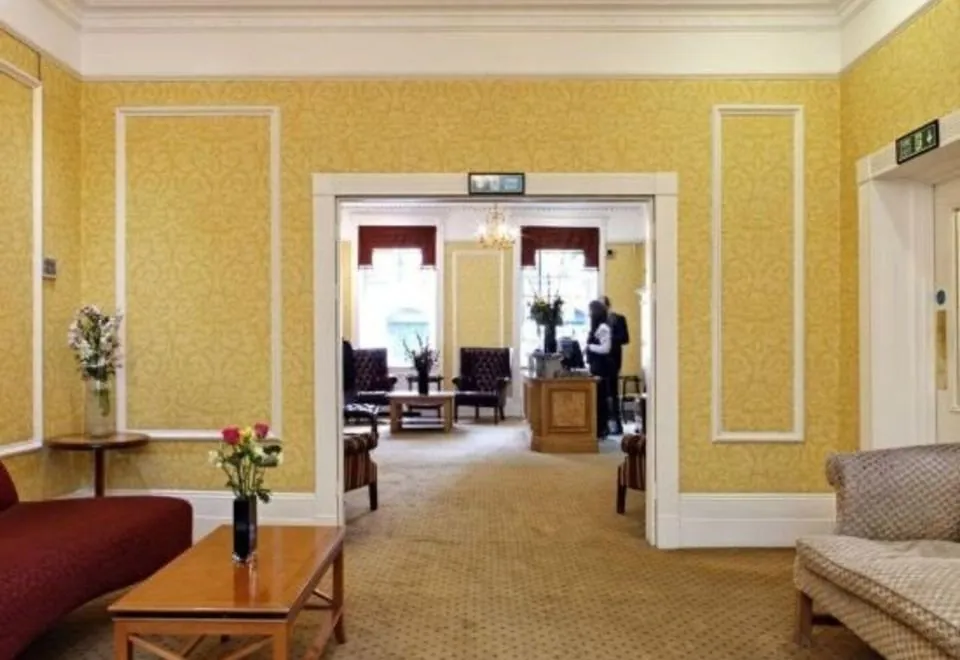 Grange Buckingham Hotel