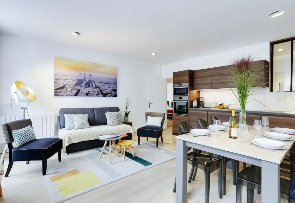 Apartments Paris Centre - at Home Hotel