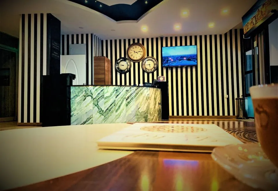 Express İnci Hotel